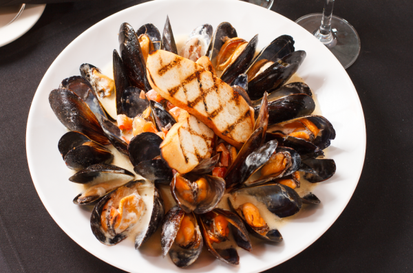 Cozze Al Vino Bianco