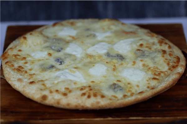 Pizza-Bianca-Formaggi